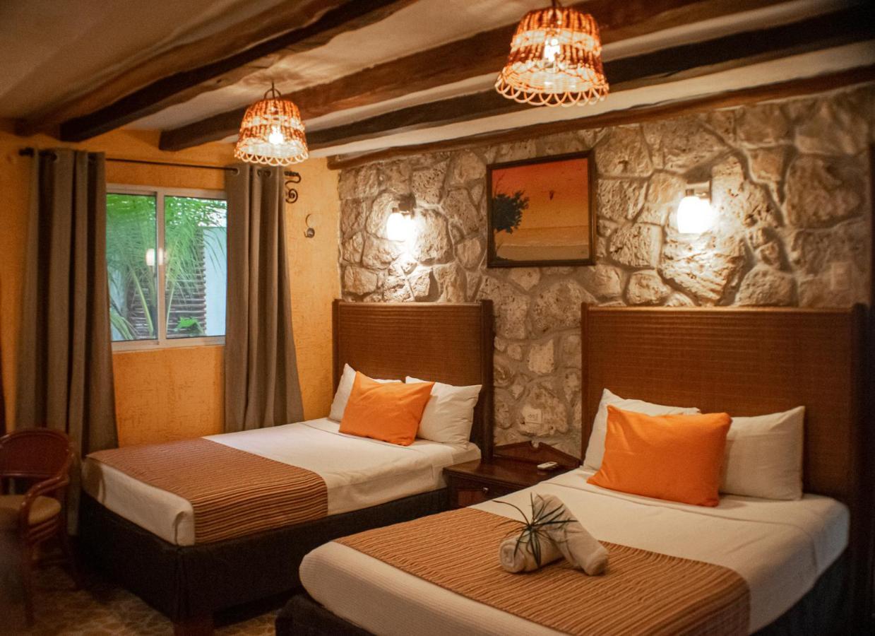 Hotel Golden Paradise Town Isola Holbox Esterno foto