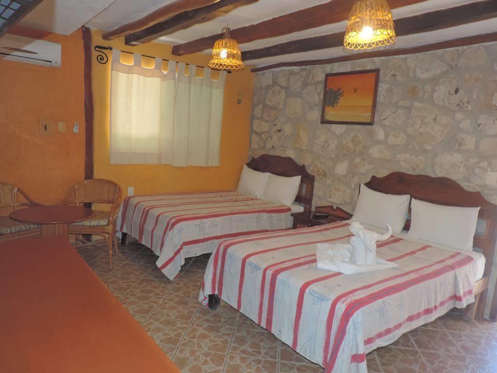 Hotel Golden Paradise Town Isola Holbox Esterno foto