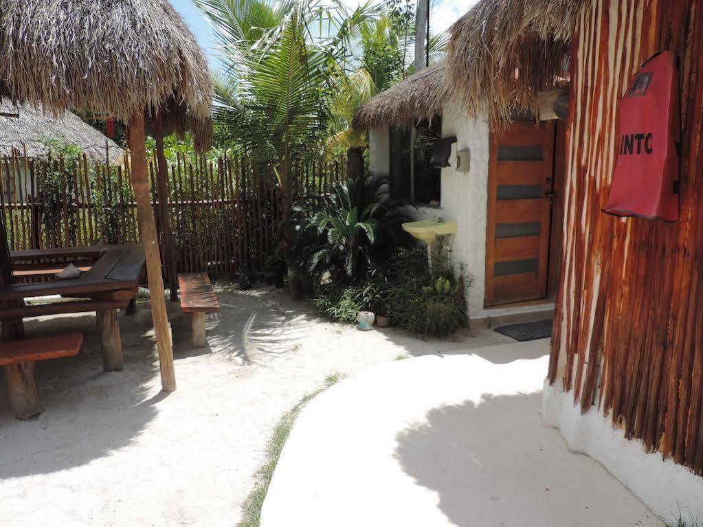 Hotel Golden Paradise Town Isola Holbox Esterno foto