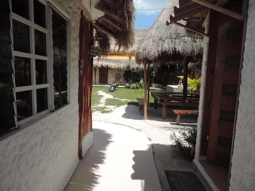 Hotel Golden Paradise Town Isola Holbox Esterno foto
