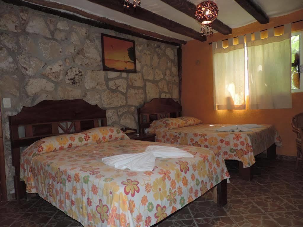 Hotel Golden Paradise Town Isola Holbox Esterno foto