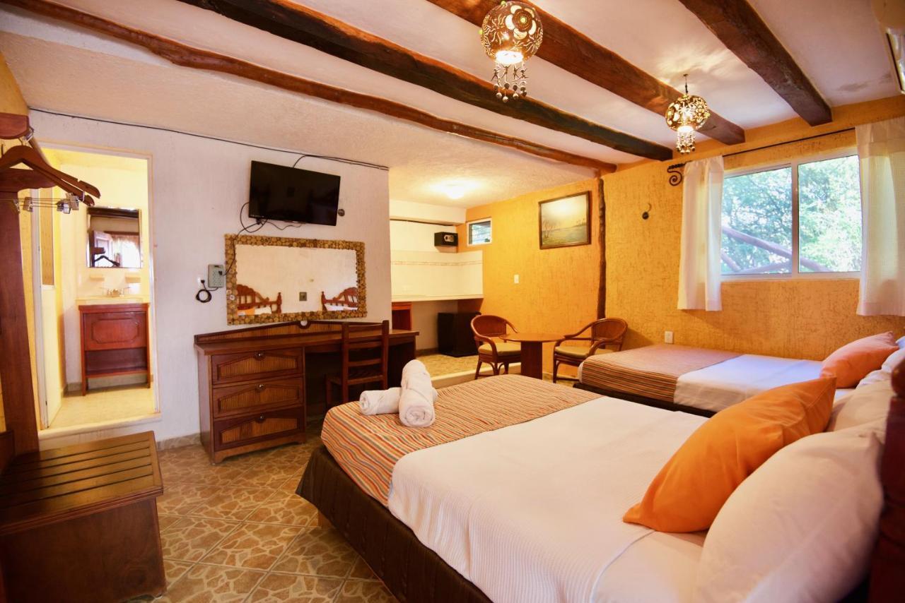 Hotel Golden Paradise Town Isola Holbox Esterno foto